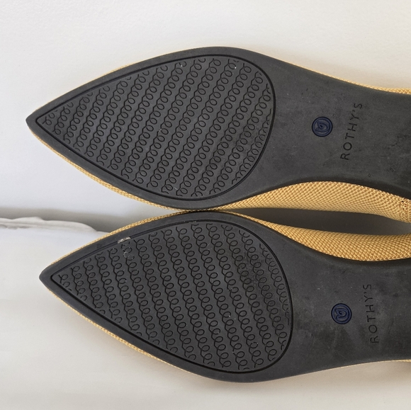 Rothy's The Point Slip on Flats Ballerin Shoes in Yellow Washable Fabric size 9 - Picture 14 of 16